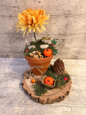 Autumn Flowerpot Table Arrangement